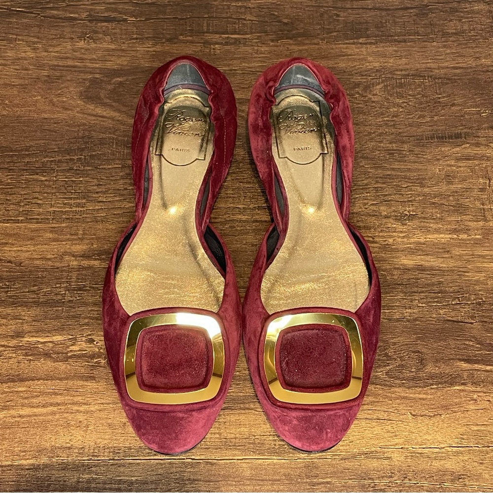 Roger Vivier Burgundy Suede Gold Buckle Flats - size 37.5
